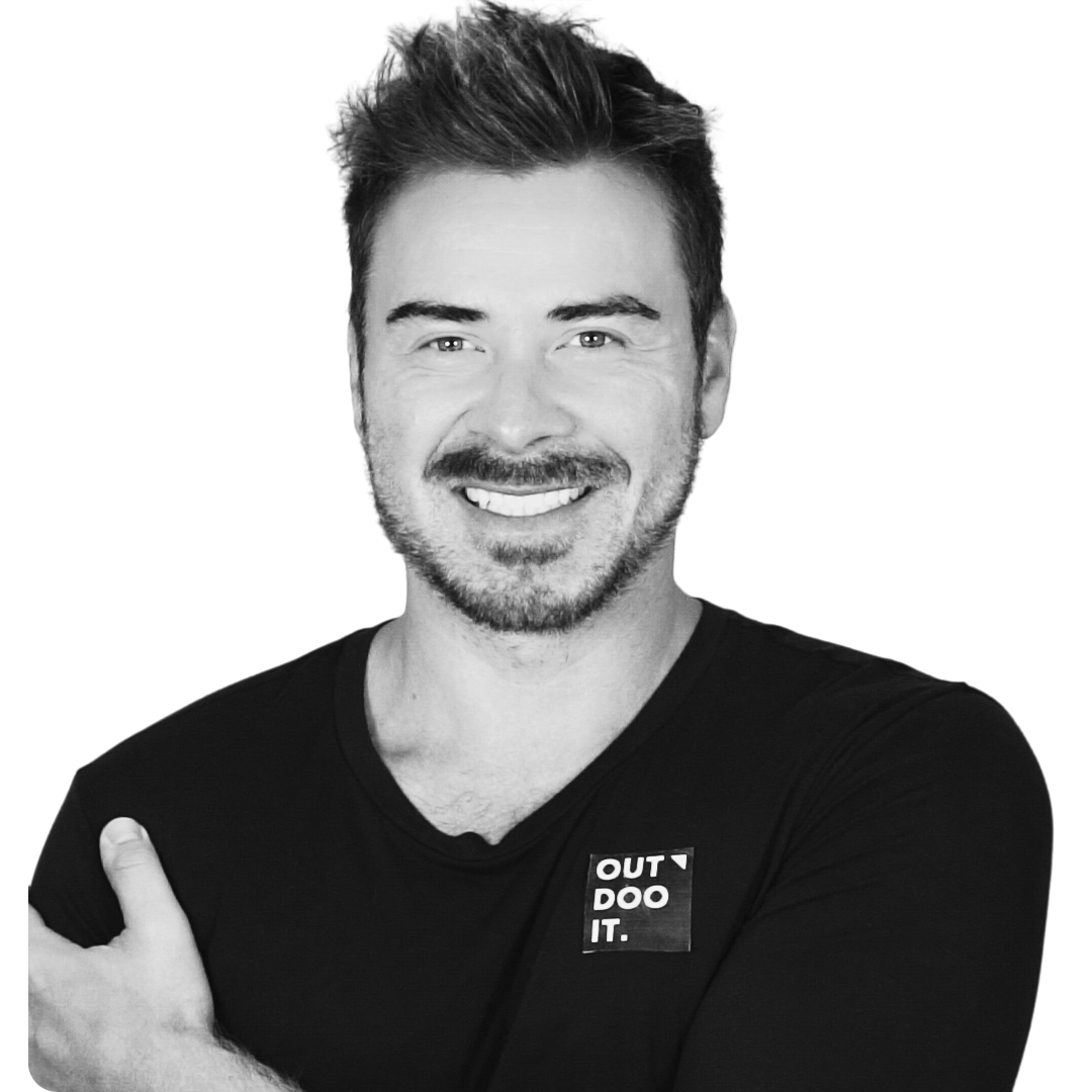 Headshot of Dennis Korol, Founder of Outdooit and Google-certified expert in web design and SEO for Orange County businesses.